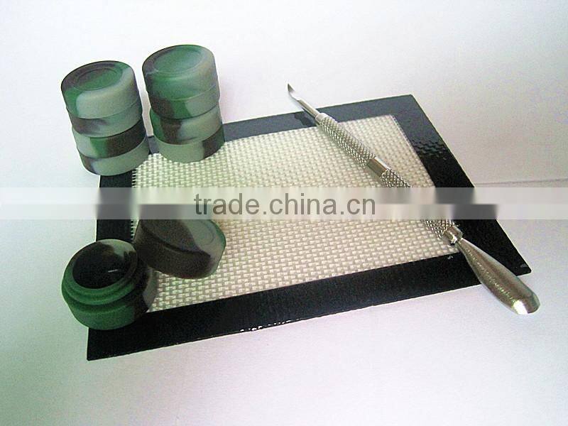 wholesale FDA approved food grade non stick small 4x5" glass fibre non-stick platinum cured silicone mat oil dab wax