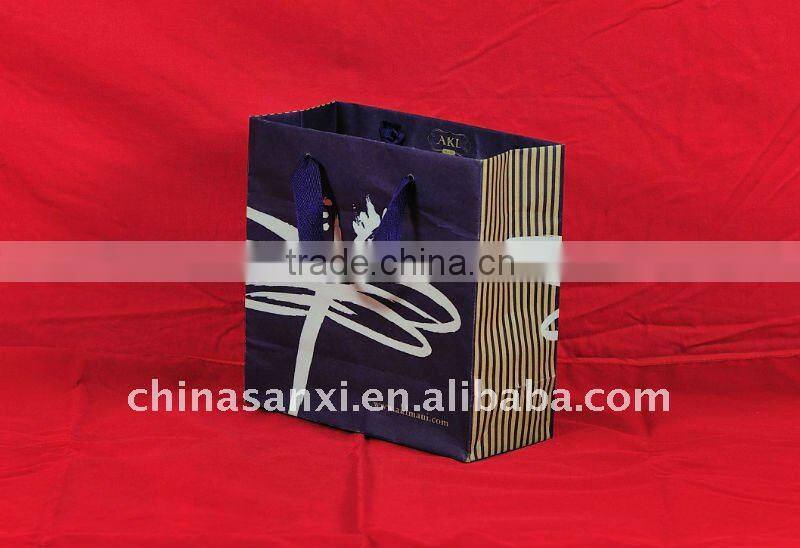 Butterfly top design with lower price garment craft paper shopping bag