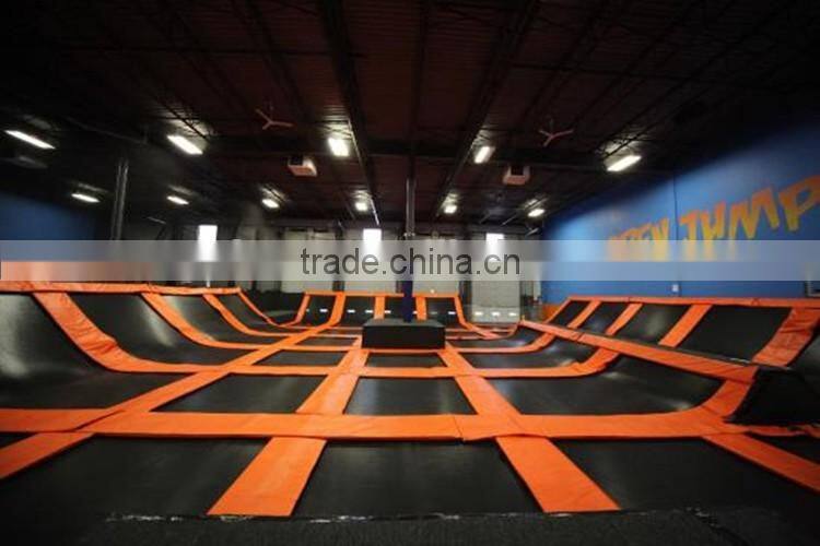 2016 Promotional foam pit indoor trampine park