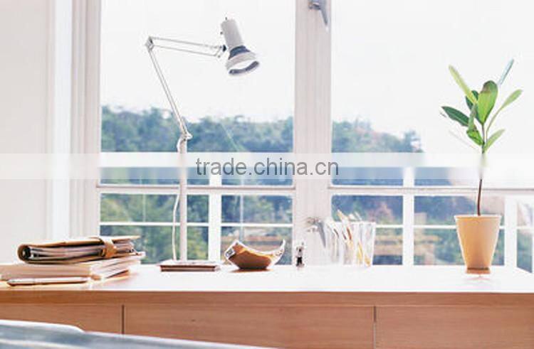 Fashionable white children study table lamps, modern led table lamp for kids