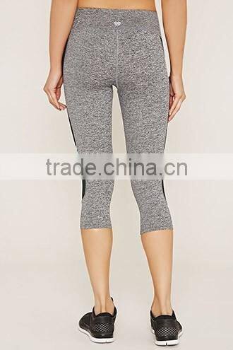 Contrast color mesh motion render 7 minutes of pants