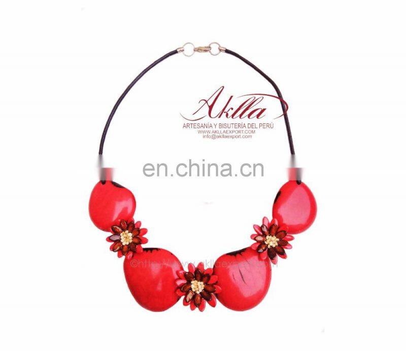 Tagua, Melon and Kiwicha Organic and Ethnic Sets: necklaces, earrings and wristbands