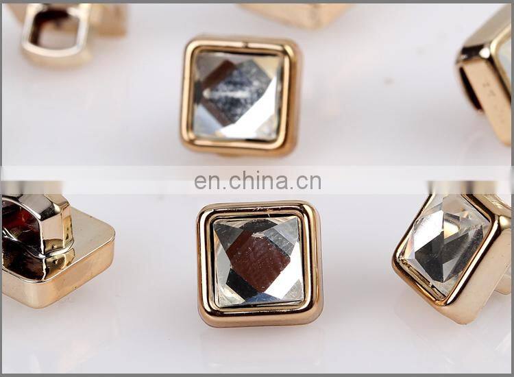 Polyester Shirt Button Popular Wholesale Uv Plating Resin Shirt Button BA60341