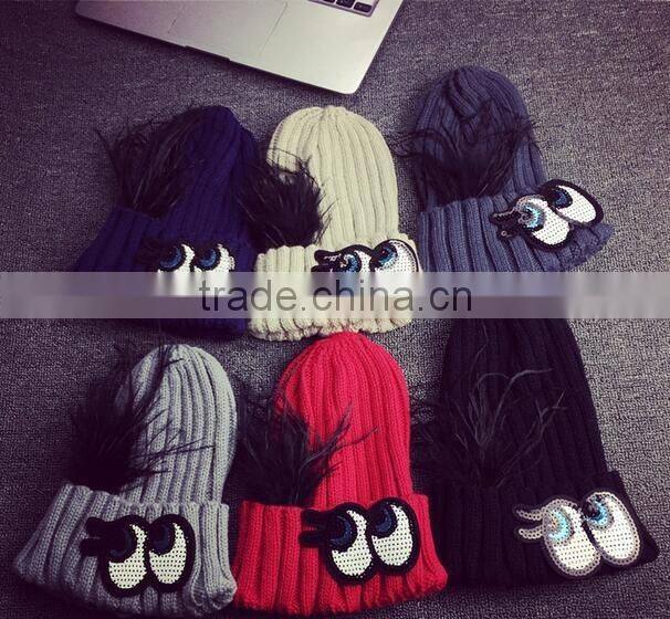 Fashion New Arrival Cute Sequin Eyes Feather Decorated Knitted Lady Women Hat