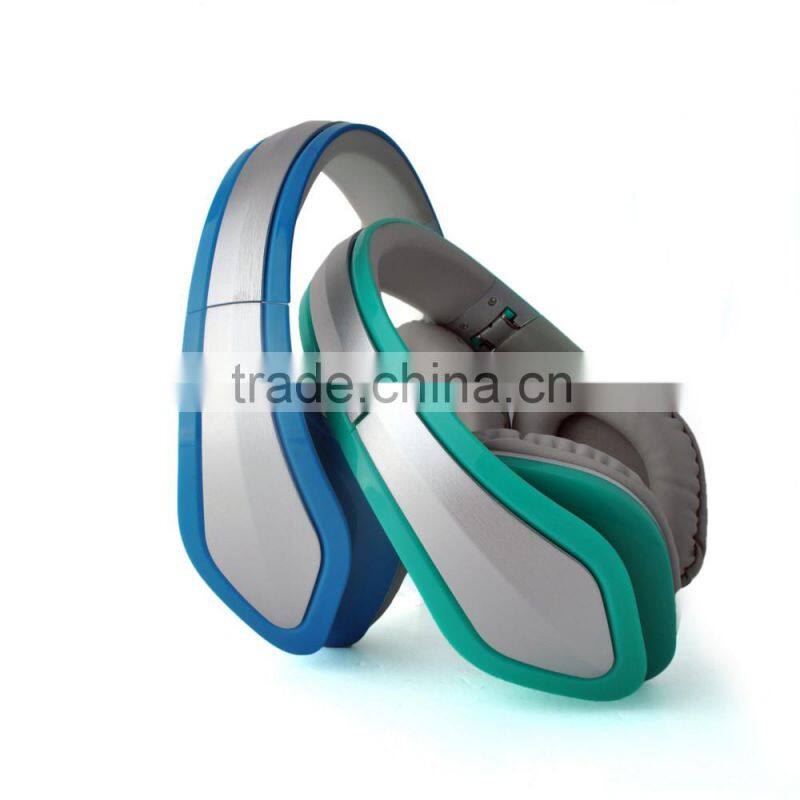 fashion headphone 2015 hot newest style on-ear high quality headphone noice cancelling heaphone