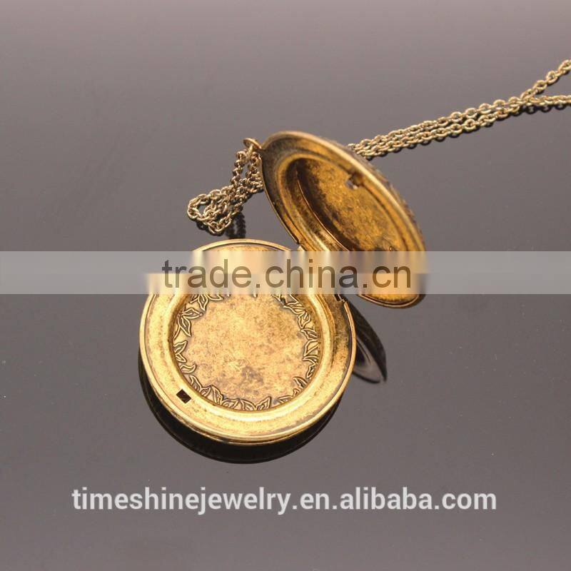 Gold Tone Fashion Women Alloy Locket Chain Pendant Necklace