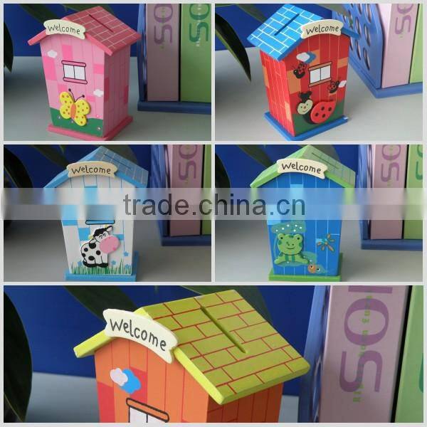 lovly figures model plastic pvc coin bank for kids