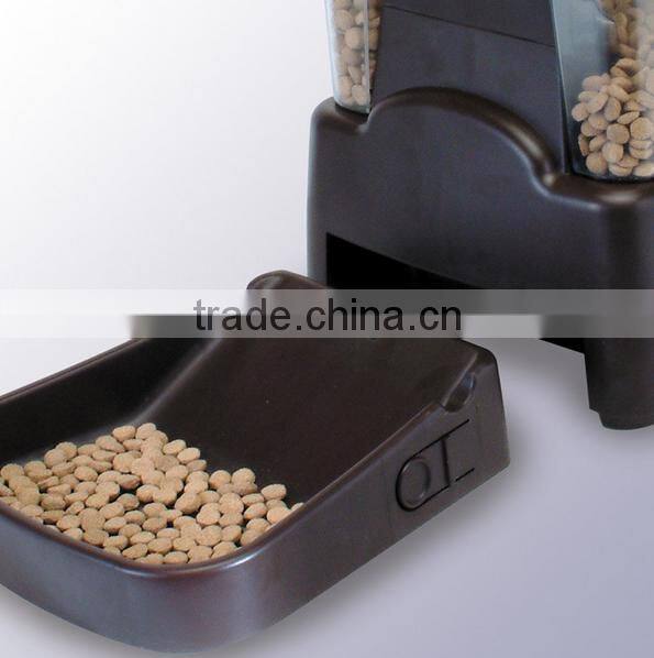 Automatic Electronic Timer Programmable Dog Feeder for Large to Small Dogs