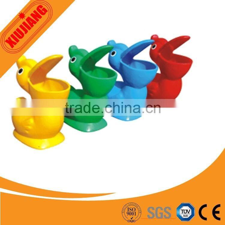 Hot sale practical and high quality Cartoon drawing design plastic trash can