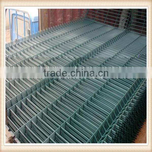 qiangyu hot sale galvanized wire mesh fence / panle fence for sale