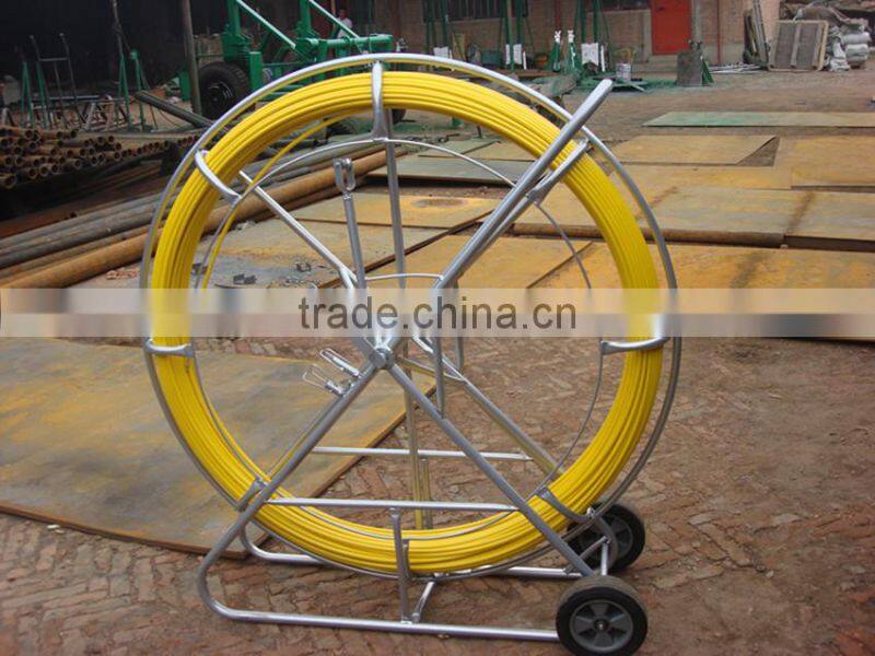Fiberglass snake rod with wheels, easy handle cable laying tools