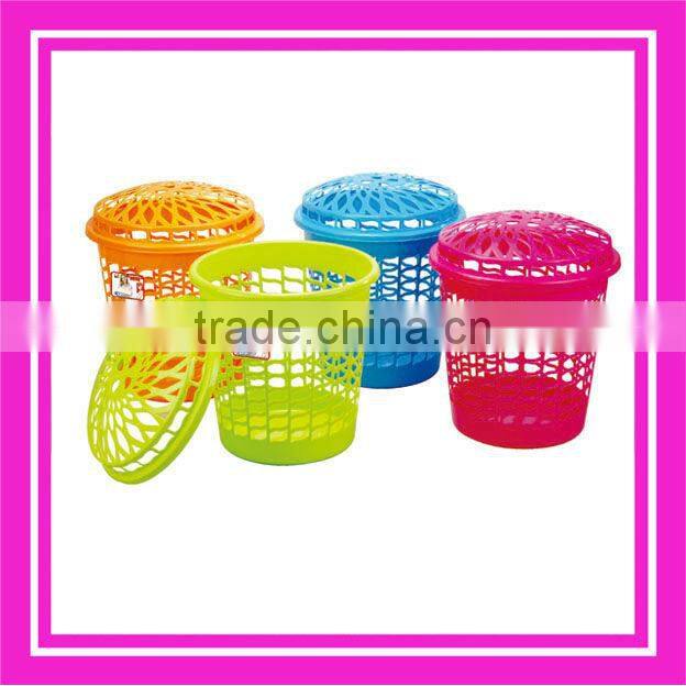 colored laundry basket with customer label