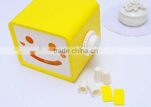 Smile Face Tissue Box,cartoon tissue box