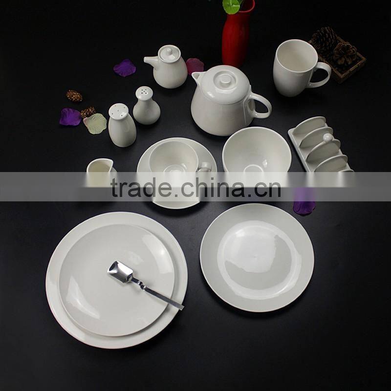 China factory suppliers new ceramic dinner set porcelain dinnerware