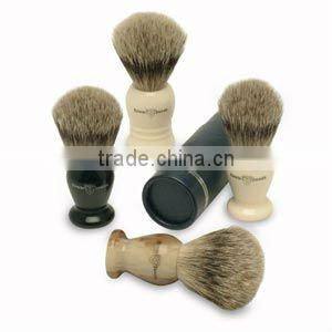 100% Bristle Hair Shaving Brush with lacquered wood Handle