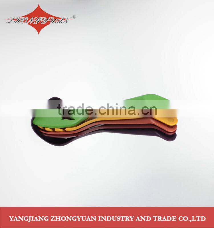 Kitchen accessory shark shaped mini nylon kitchen set with plastic handle