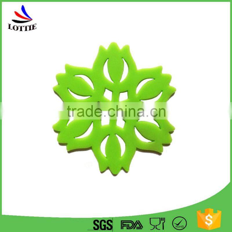 Hot selling Food grade green heat insulated Anti-skid silicone coasters from china