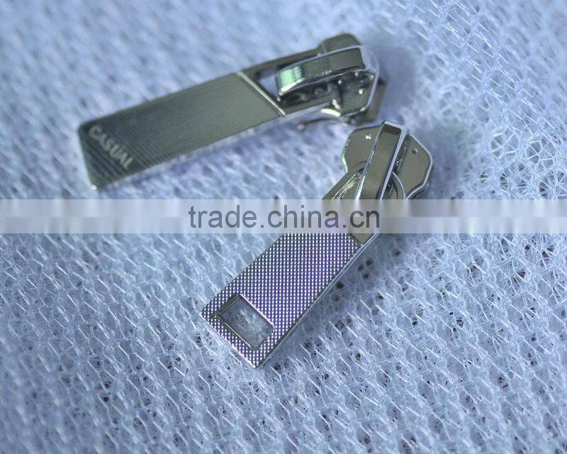 No.5 fashion metal zipper pull for garment