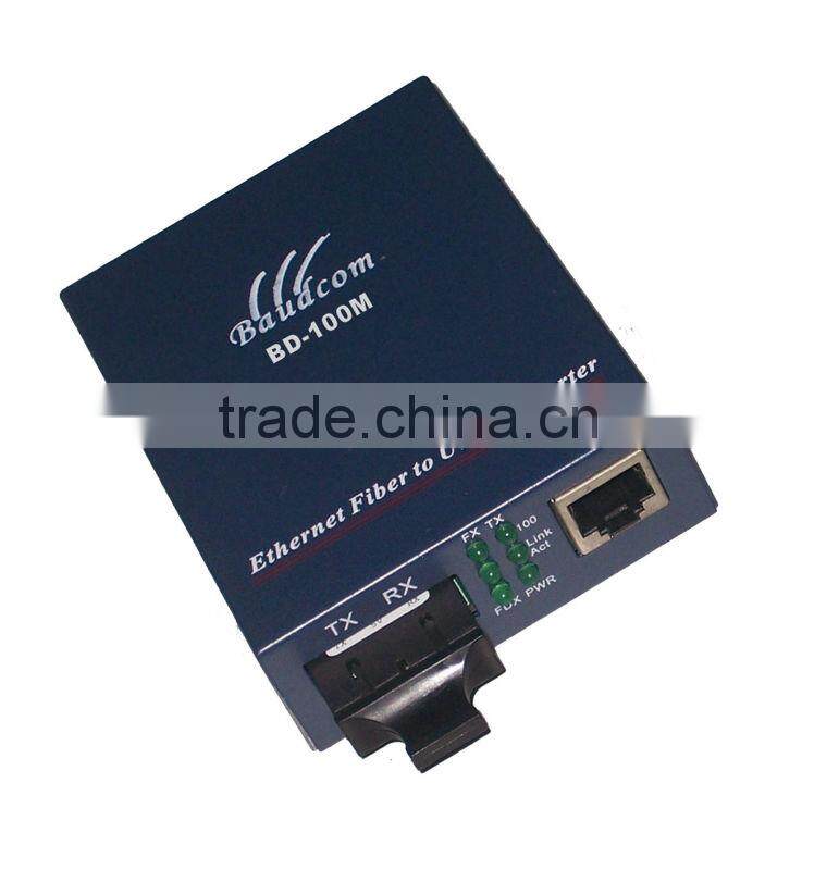 Single mode fast ethernet media converter