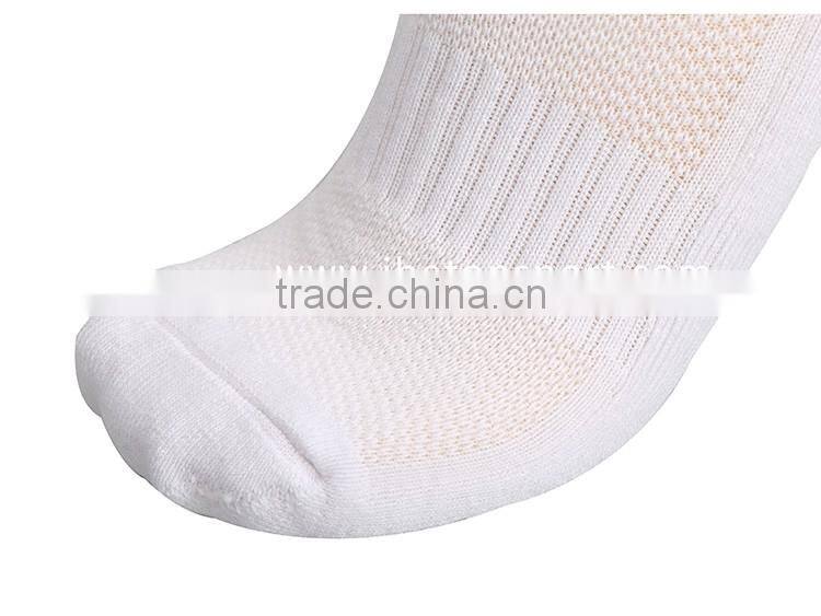Professional quality men custom sport knitted coccer socks