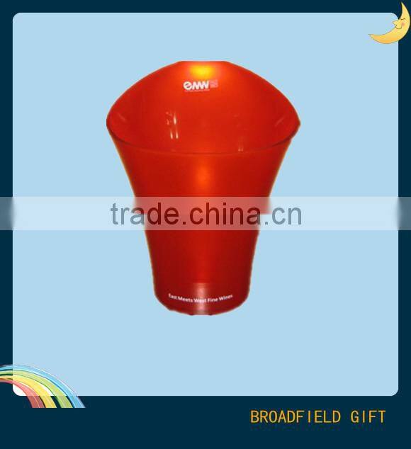 2014 hot selling led ice bucket wholesale with custom logo printing