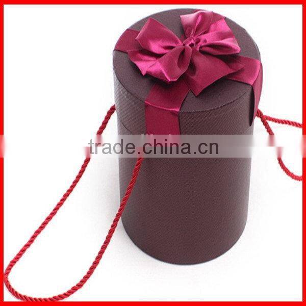 Fashionable Designer Cylinder Shirt Box