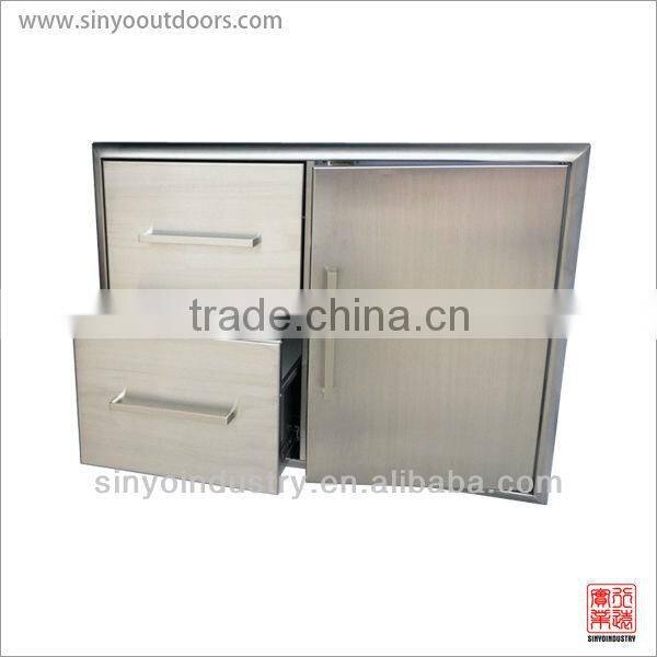 Outdoor Kitchen Srotage Door