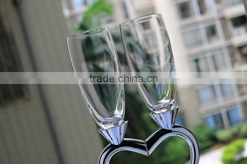 2015 new design lead free clear crystal 170ml wedding glass with heart shape