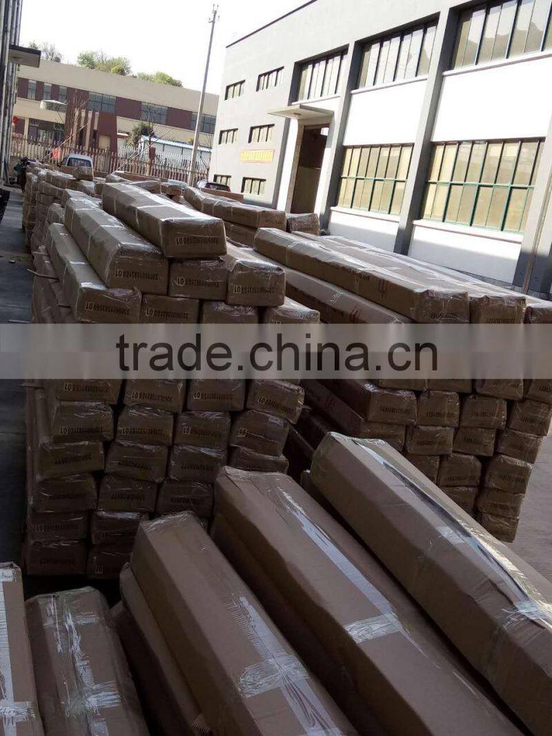 2016 Hot Selling Deep CarvingDesign PVC Wooden Door