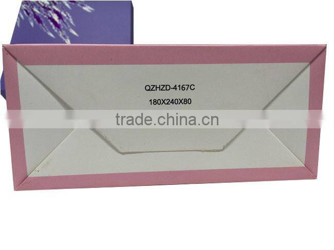 Hot Selling Romantic Design Paper Gift Bags With Handles