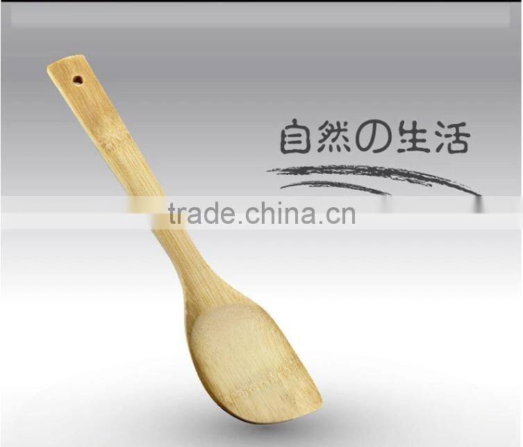 Oblique bamboo shovel