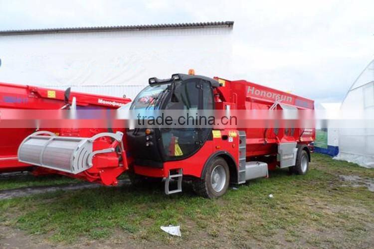 SELF-PROPELLED TMR FEED MIXER/ TMR Feeder Mixer/pig feed mixer