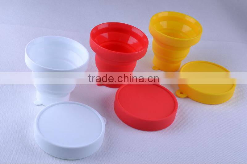 Elegant reuseable economical flexible convenient portable silicone telescopic cup with lid