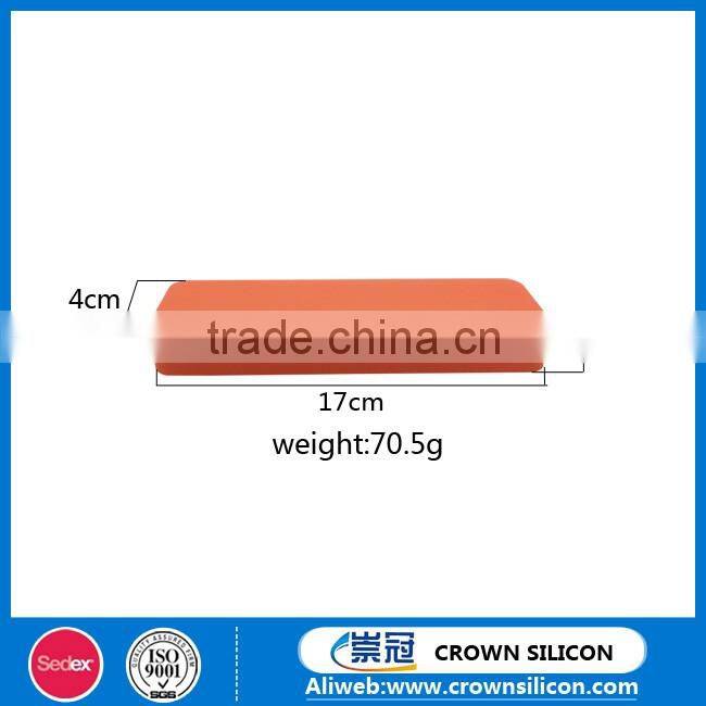 High quality silicone rubber color pencil case with office&school supplies