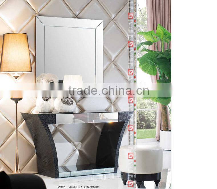 Modern Rose Carved Black Bed Frame With Glass B807