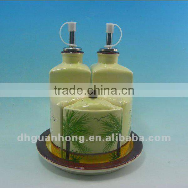 hot slae ceramic salt pepper shaker and oil vinegar bottles