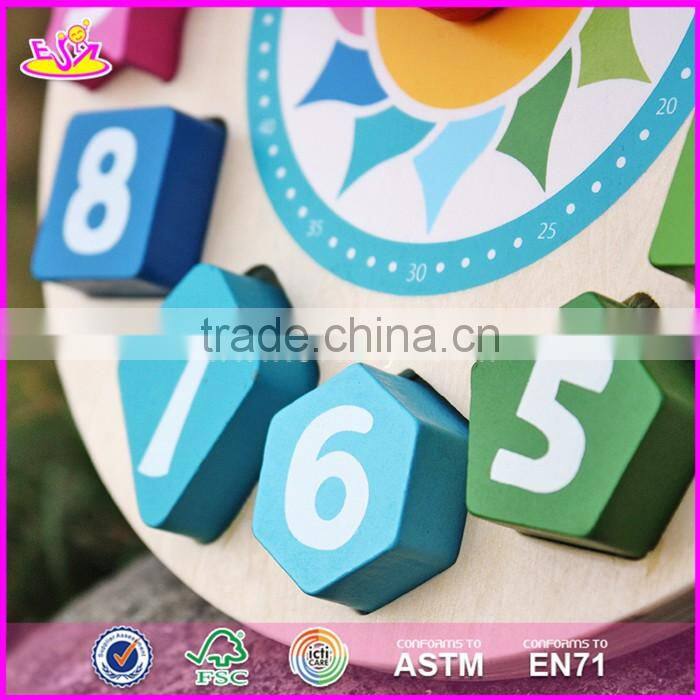 2017 New design children educational numbers toy wooden clock puzzle W14K005