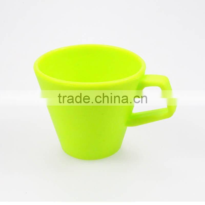Best selling colorful silicone rubber drinking cup kids drinking cups