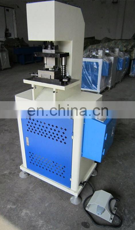 GHCC-1 UPVC steel linear hydraulic punching machine for aluminium profile