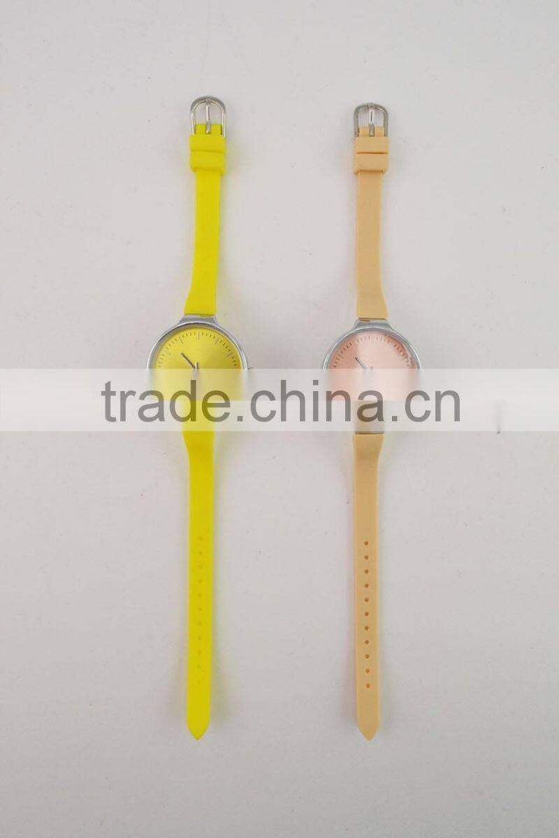 Fashion slim strap ladies silicone watch for small wrists