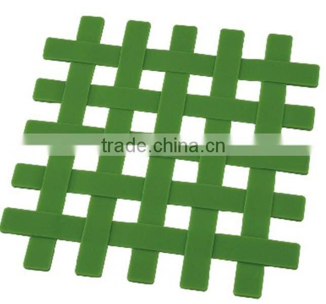 Hercules shape 130x120x22mm Silicone hot coaster trivet mat