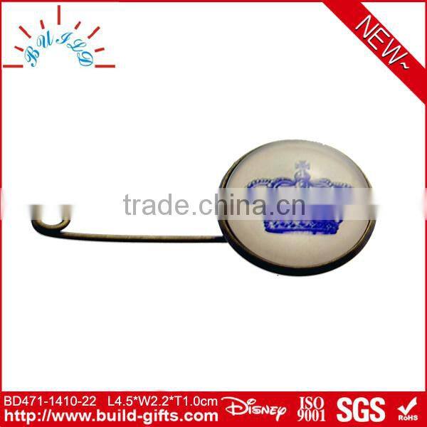 crochet crystal magnetic brooch