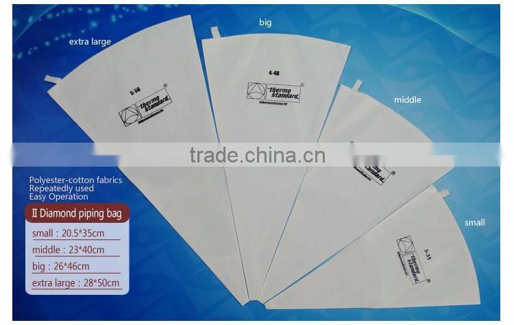 Dessert decorators disposable plastic cake tools cartoon piping bag