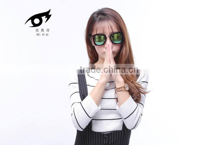 New product fashionable girls sun glasses wholesale from factory