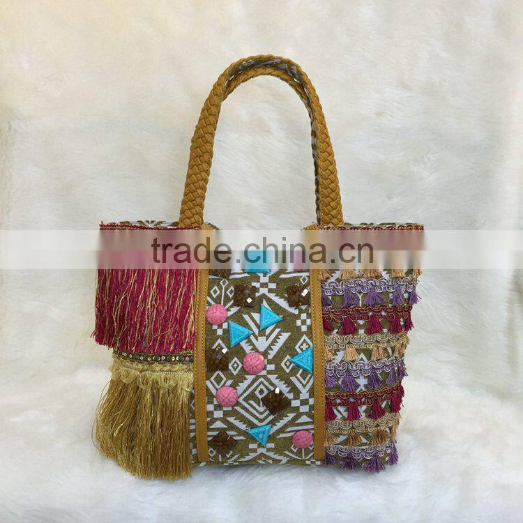 Vintage-Inspired women's shoulder bag patterns Trends Crafts & Gifts shopping bag