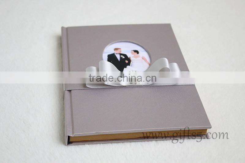 Wedding guest books wiht Silk Covor