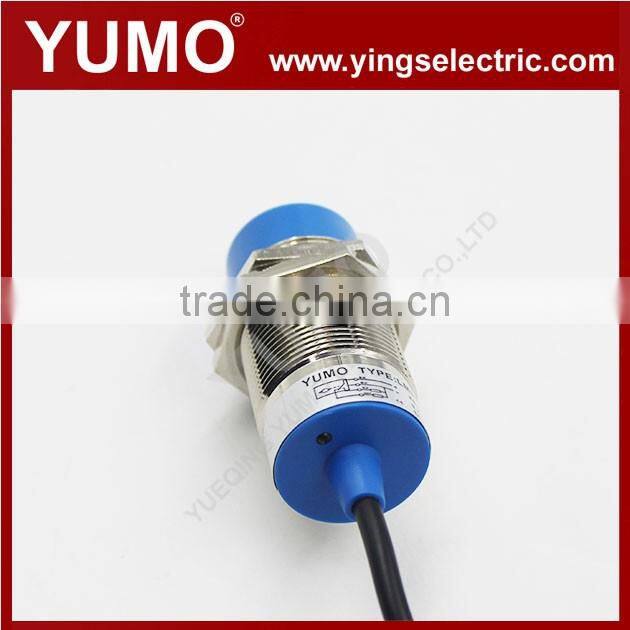 LM30-3015PC proximity sensor 15mm distance measuring inductive proximity switch sensor
