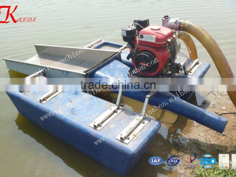 Mini portable gold dredging Dredger in small river