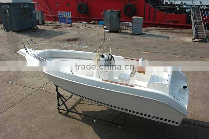 CE Approved 6 Person Fiberglass Sport Boat