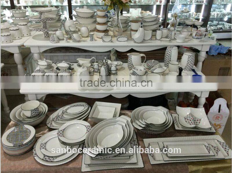 Ceramic teapot and a cup in one , chaozhou porcelain teapot sets with 6 PCS cups